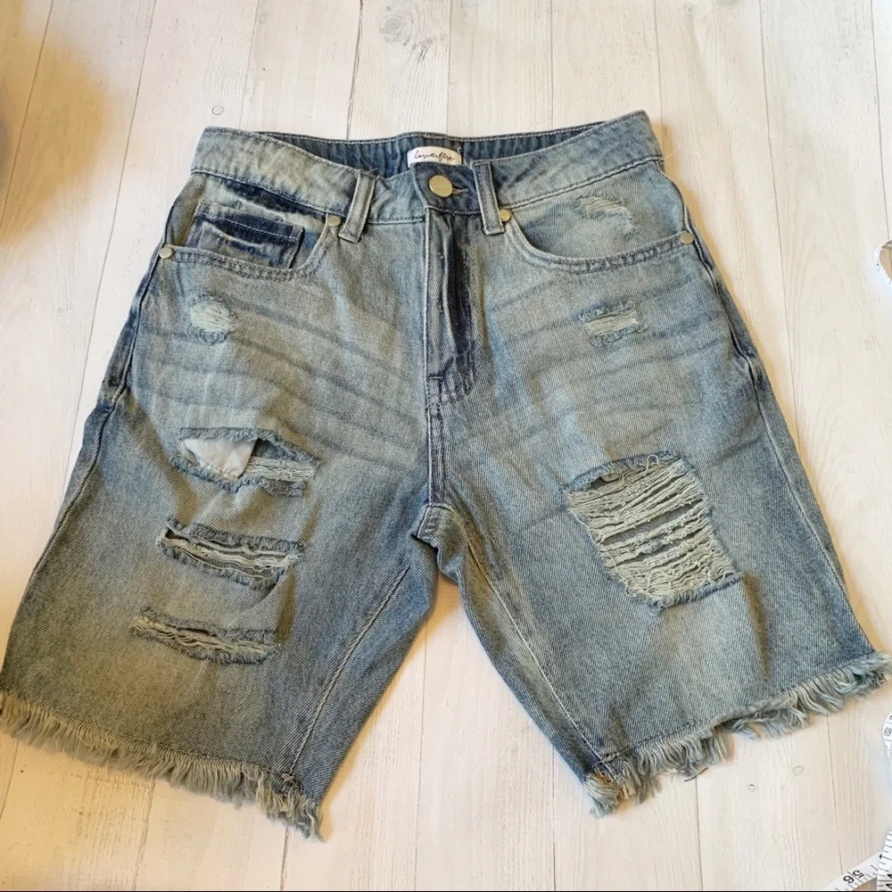 Love Fire Frayed Hem Jean Shorts Size 1 Blue Distressed Cutoffs Raw Hem